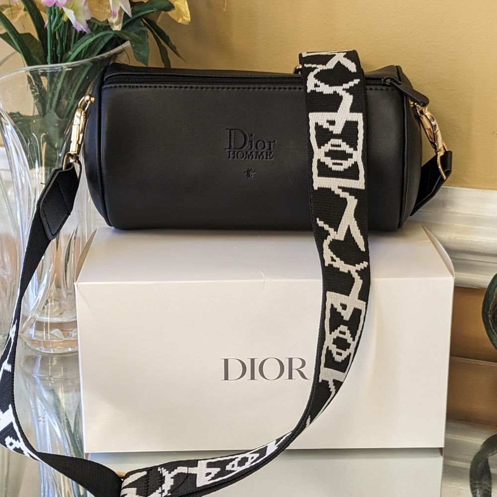 Dior Toiletry bag/ purse/ pouch/ cosmetic bag to crossbody bag - Picture 7 of 14